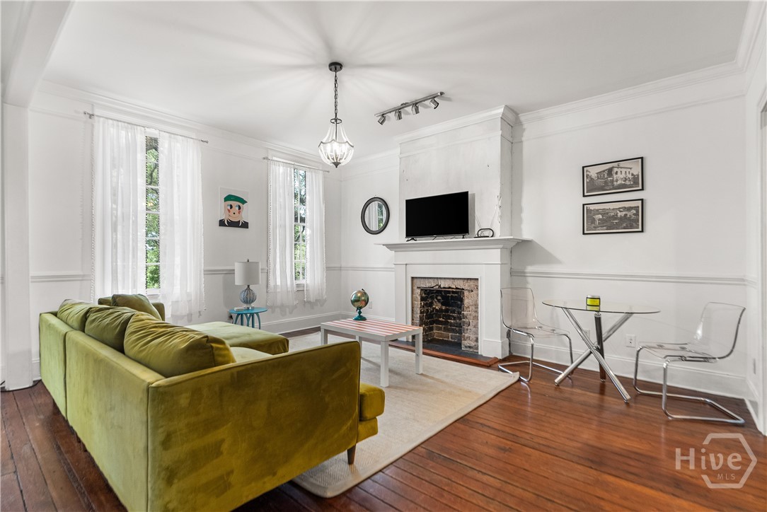 521 East Broad Street, Unit 2 Savannah, GA 31401 - Photo 4 of 23