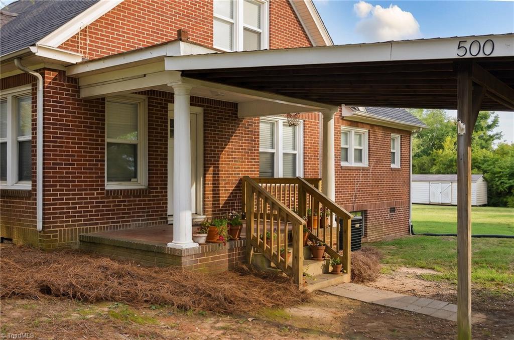 500 Midway School Road Lexington, NC 27295 - Photo 4 of 36 Covered porch entrance
