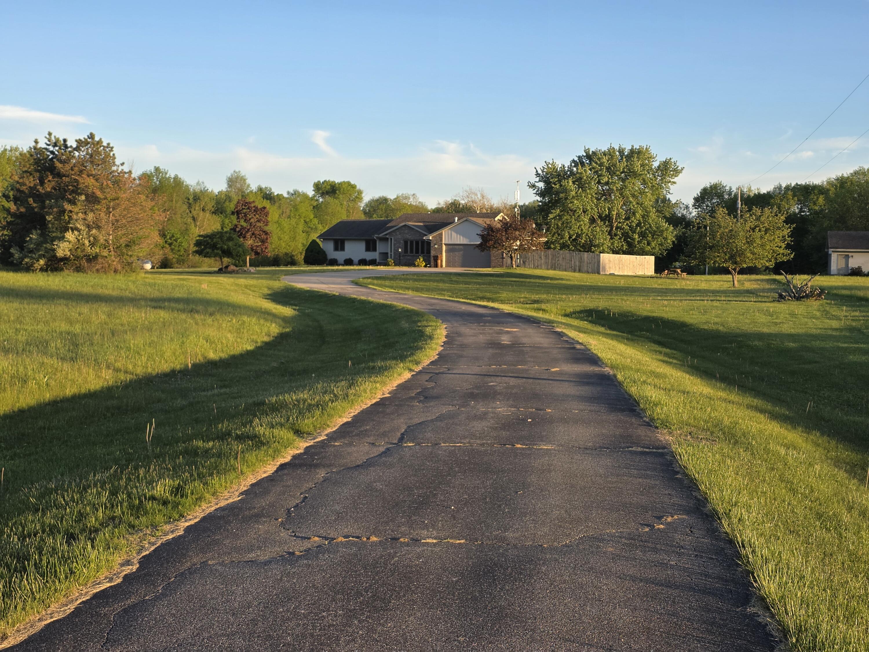 2021 West Pine River Road Breckenridge, MI 48615 - Photo 55 of 65 20260520_202549
