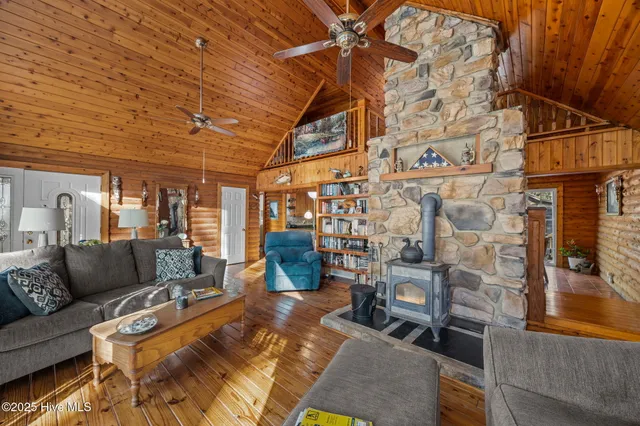 $360,000 | 920 Jeff Road, Arapahoe, NC 28510