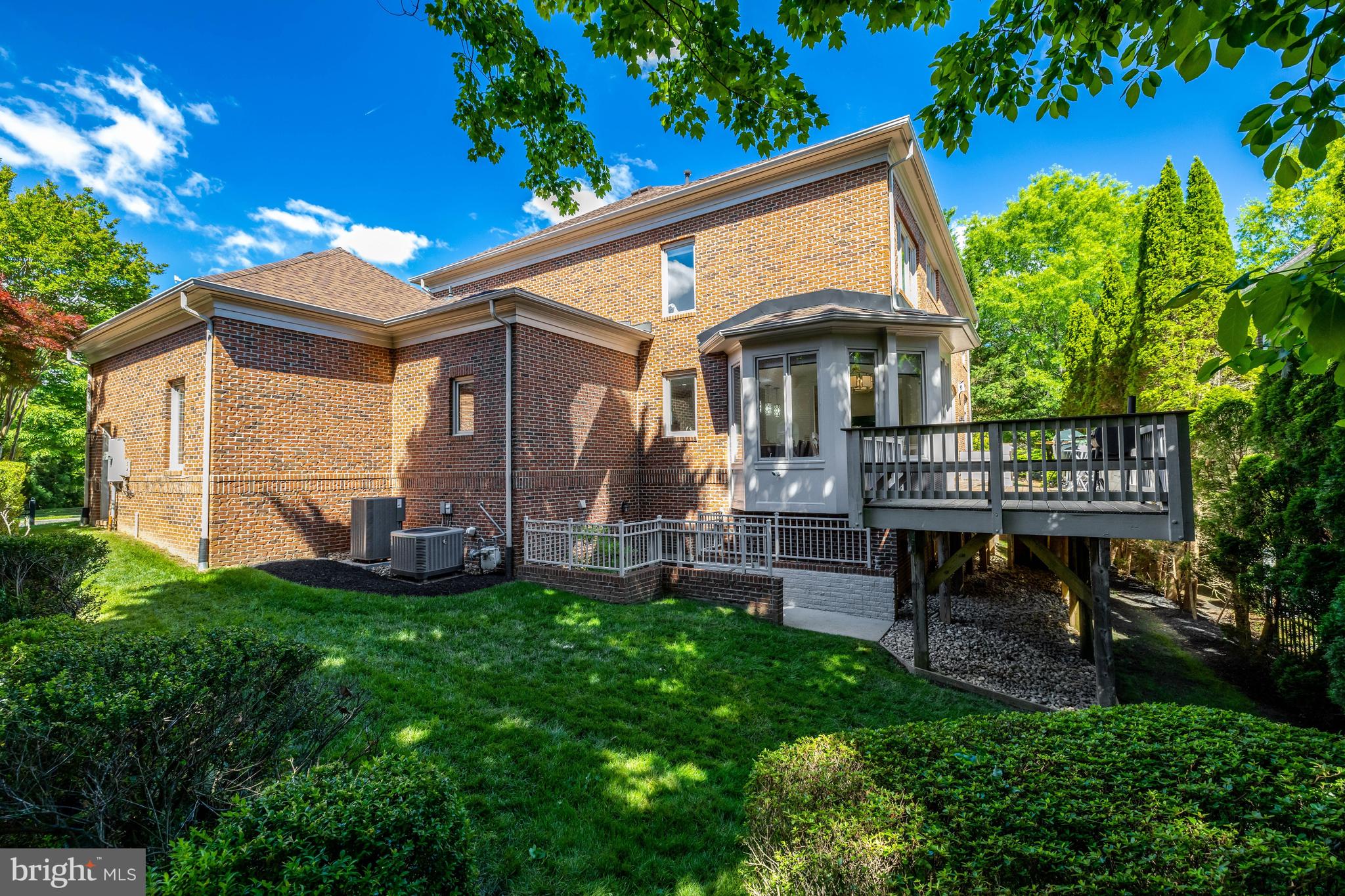 1387 Cameron Heath Drive Reston, VA 20194 - Photo 63 of 67