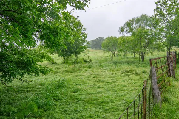 $2,245,800 | 210 Comanche Tx 76442, Comanche, TX 76442