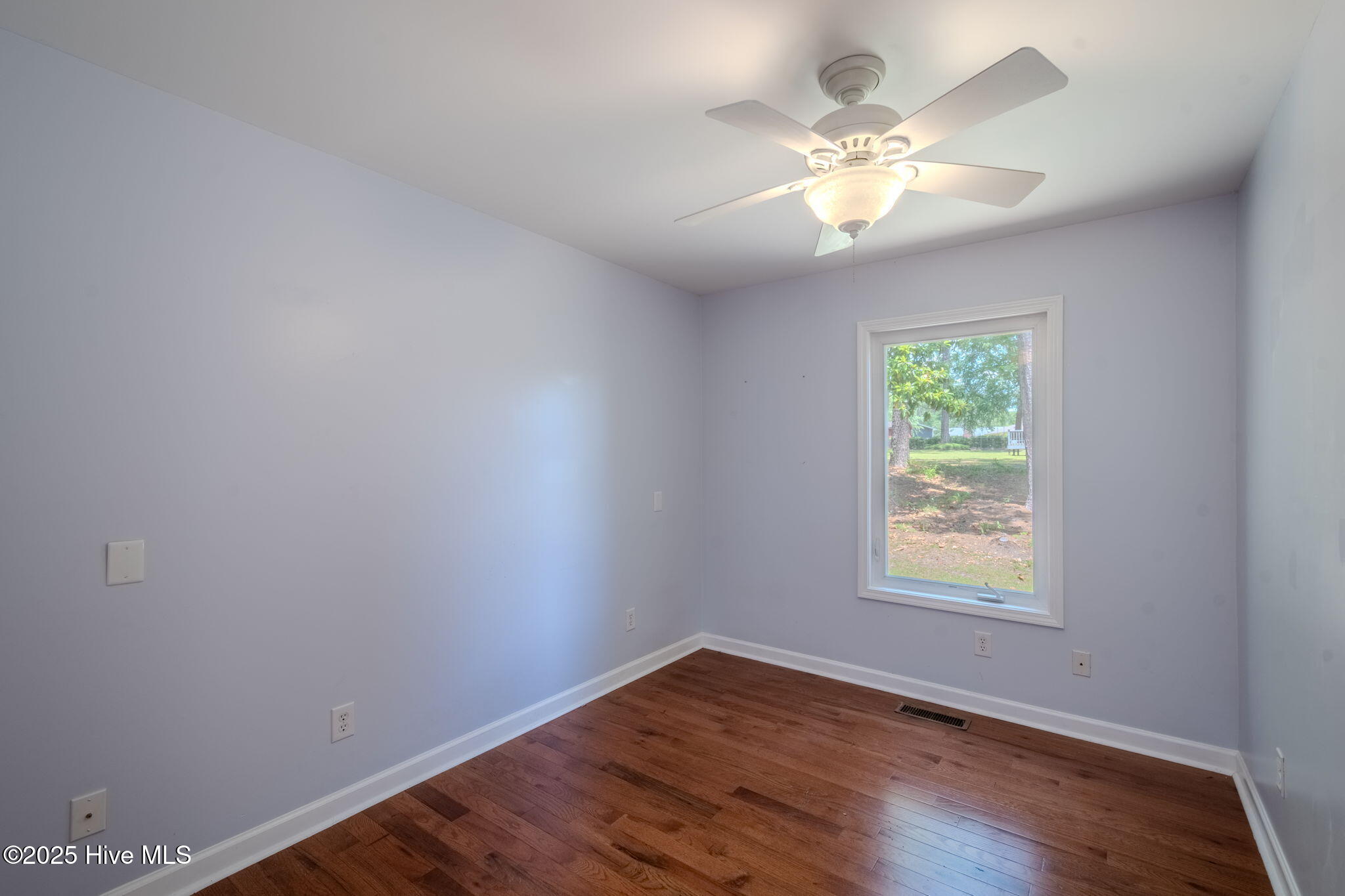 623 Ripwood Road Wilmington, NC 28405 - Photo 20 of 41 21-web-or-mls-623 Ripwood Road-121