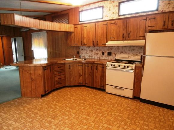 7 2nd Street Vergennes, VT 05491 - Photo 4 of 20
