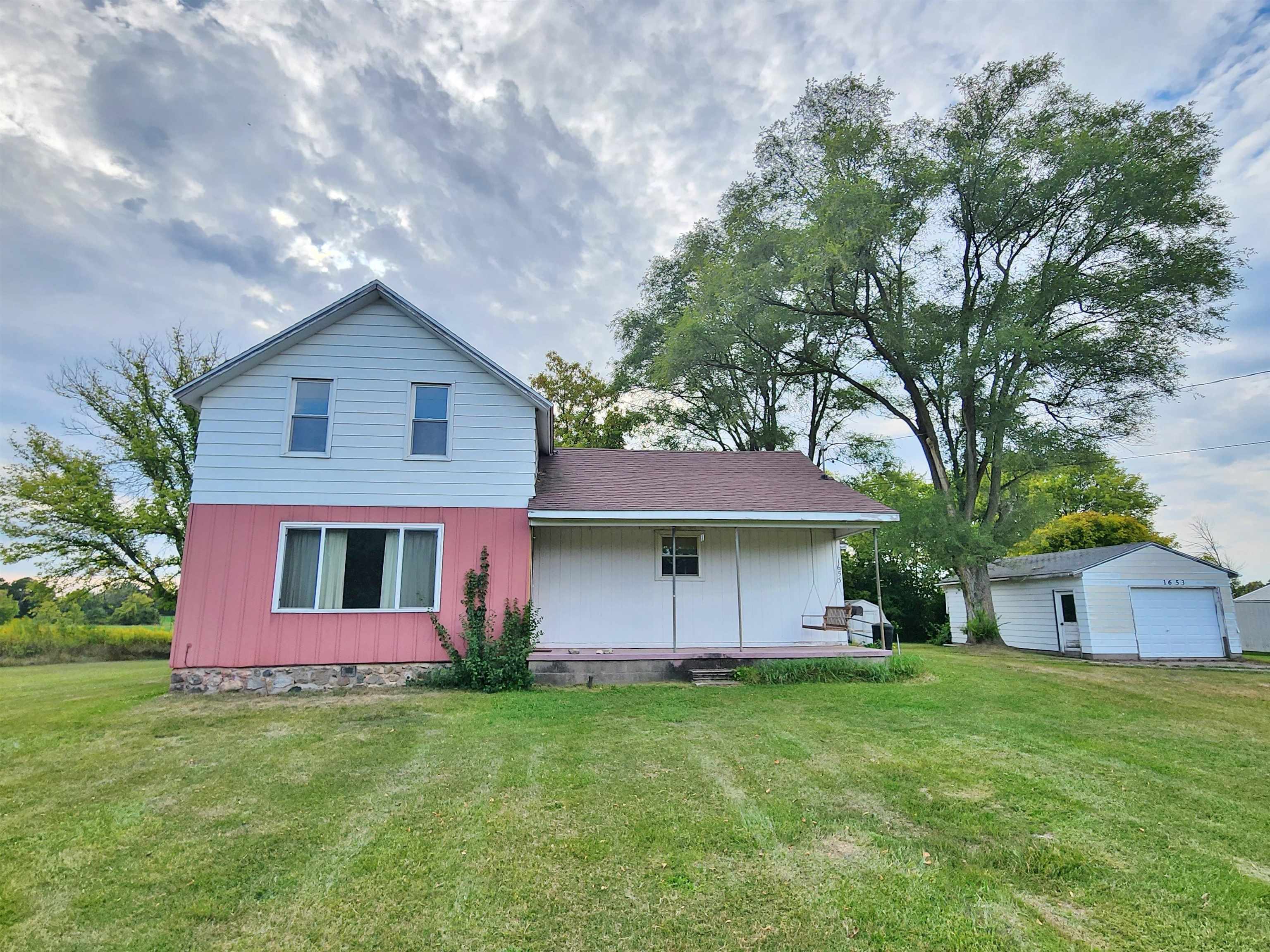 1653 North Mission Road Mount Pleasant, MI 48858 - Photo 32 of 40 1939890-c32f346f-6e8d-40be-ad7b-03cbc891fcbf.JPG