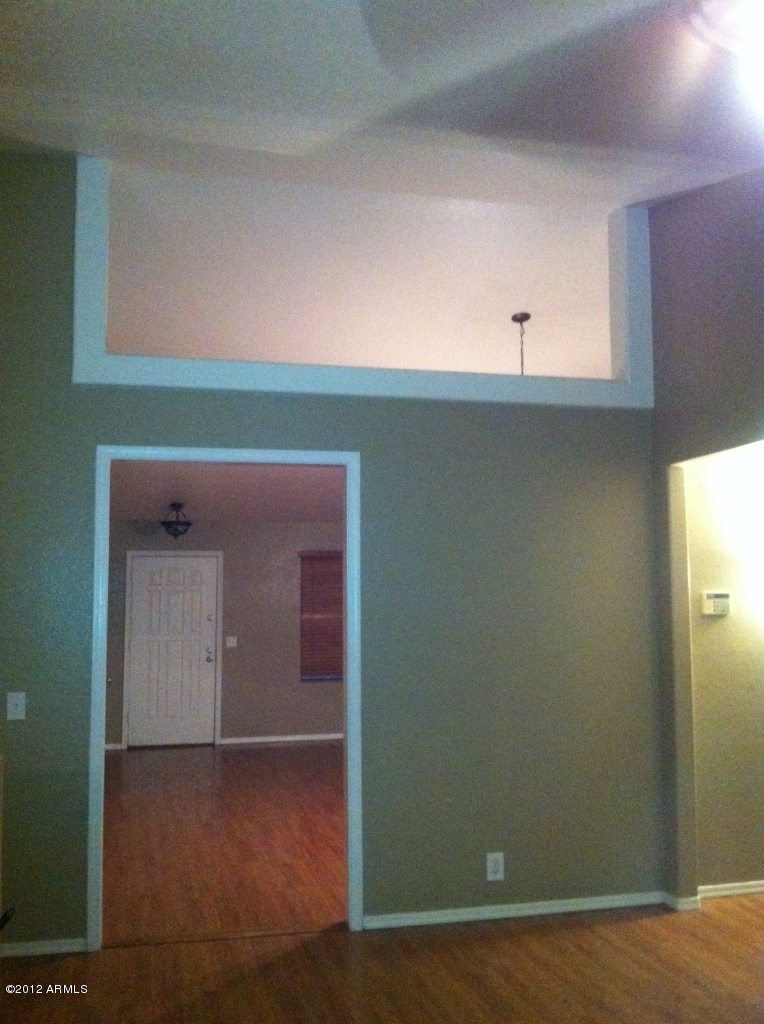 8734 West Ocotillo Road Glendale, AZ 85305 - Photo 5 of 39 into livingrm