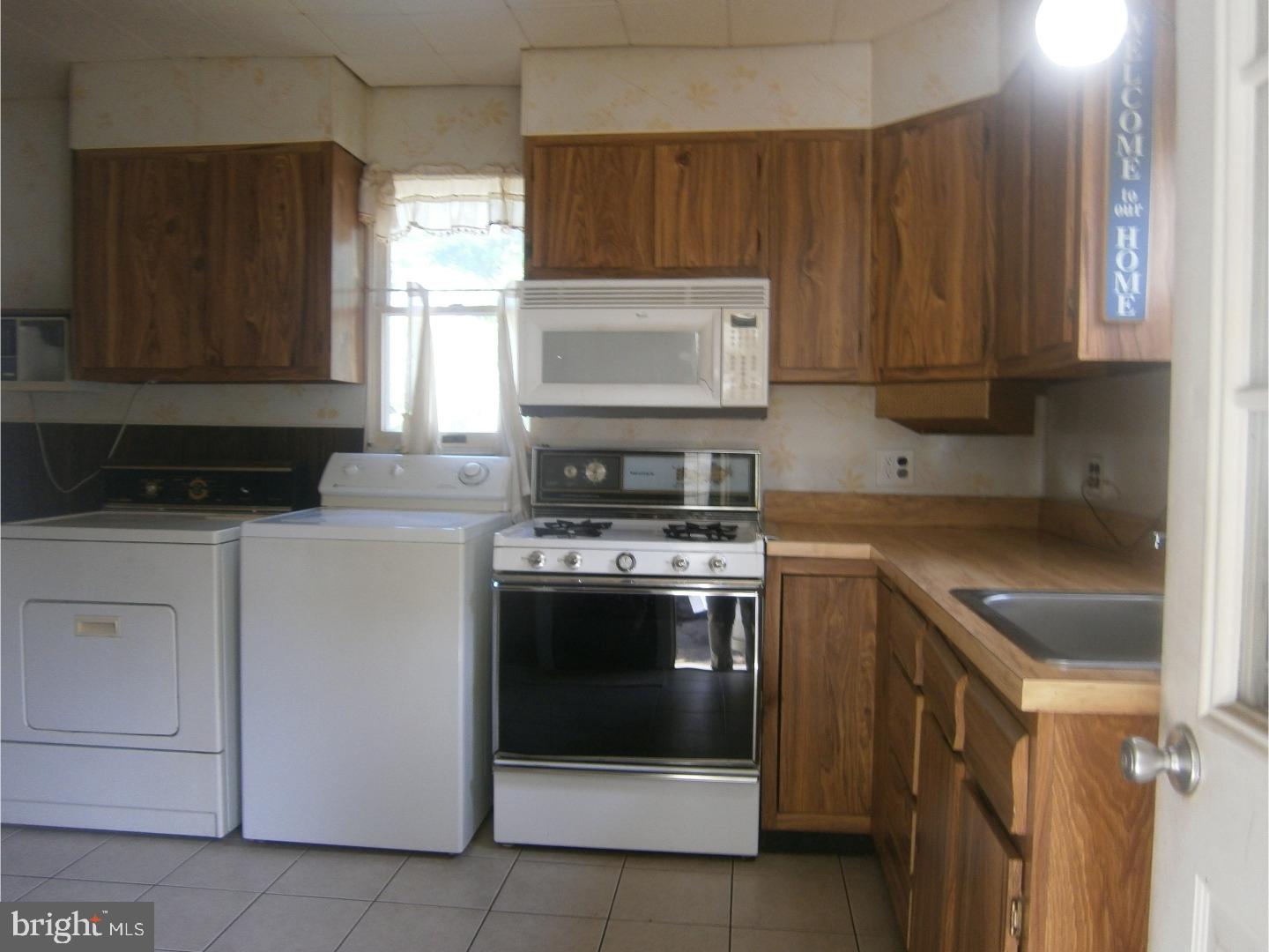 531 Fairview Road Glassboro, NJ 08028 - Photo 8 of 20 Kitchen