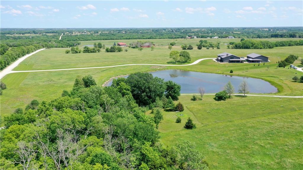 West 115th Street Olathe, KS 66061 - Photo 5 of 6