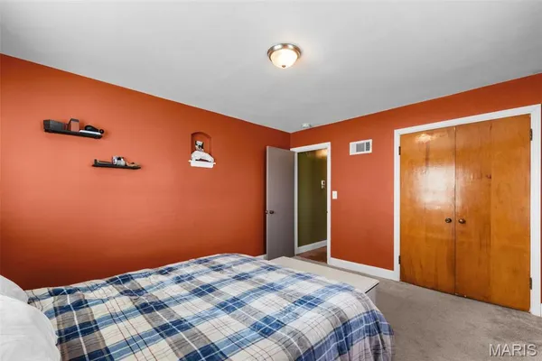 $225,000 | 185 8th Street, Ste. Genevieve, MO 63670