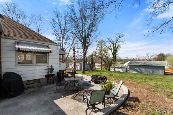 $225,000 | 185 8th Street, Ste. Genevieve, MO 63670