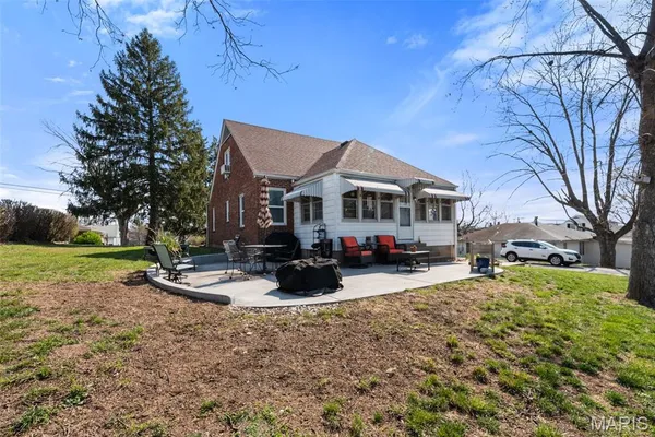 $225,000 | 185 8th Street, Ste. Genevieve, MO 63670