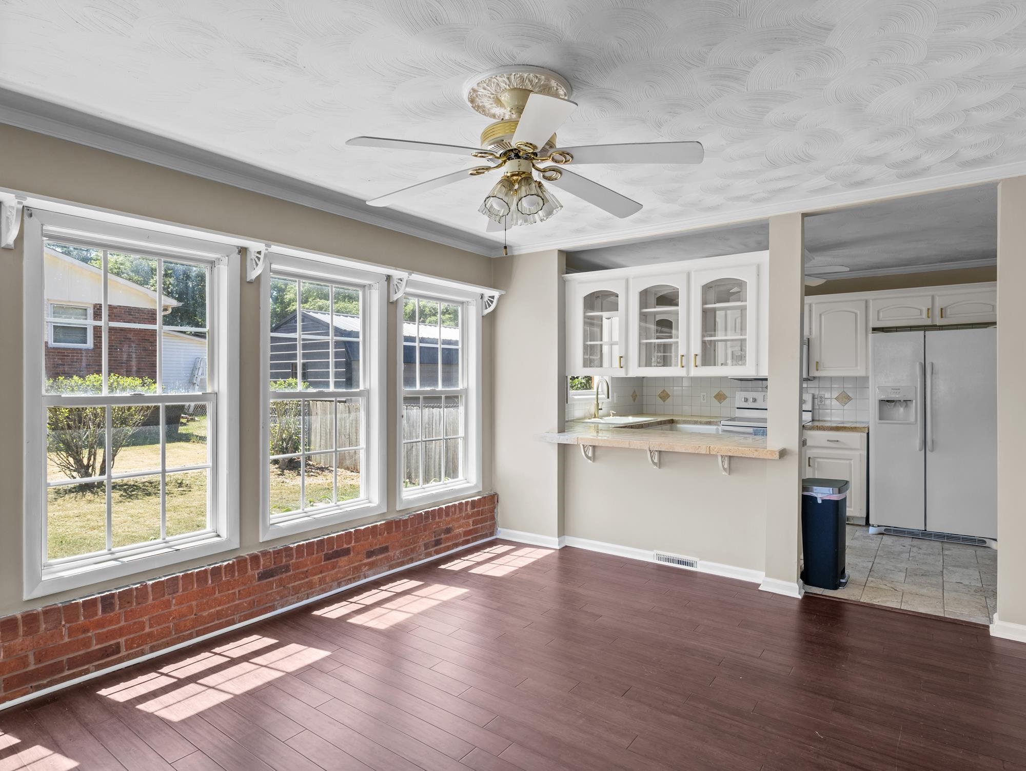 941 Rainbow Lake Road Inman, SC 29349 - Photo 9 of 33