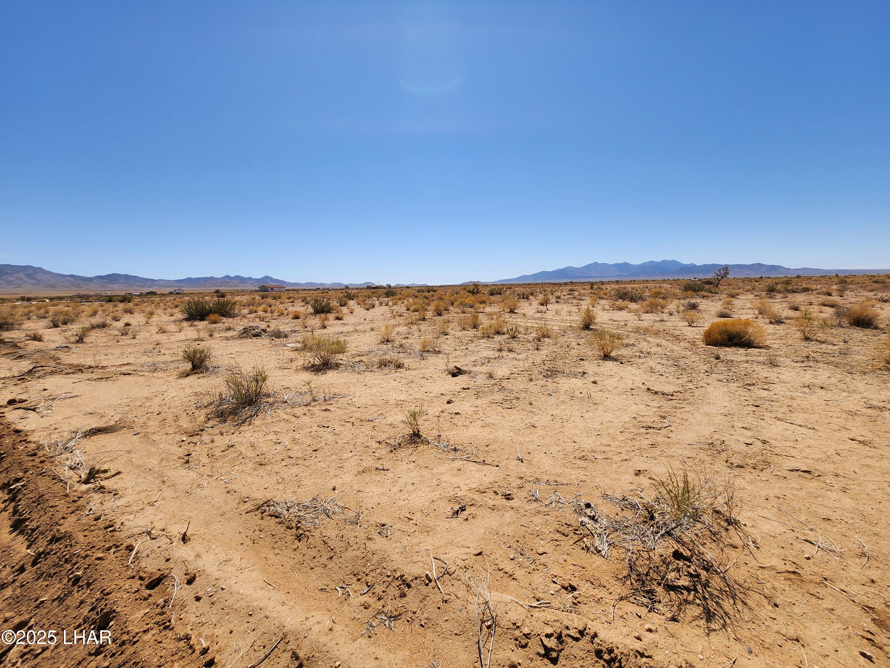 Lot 251 East Hanover Road Kingman, AZ 86401 - Photo 3 of 10 20250411_113003