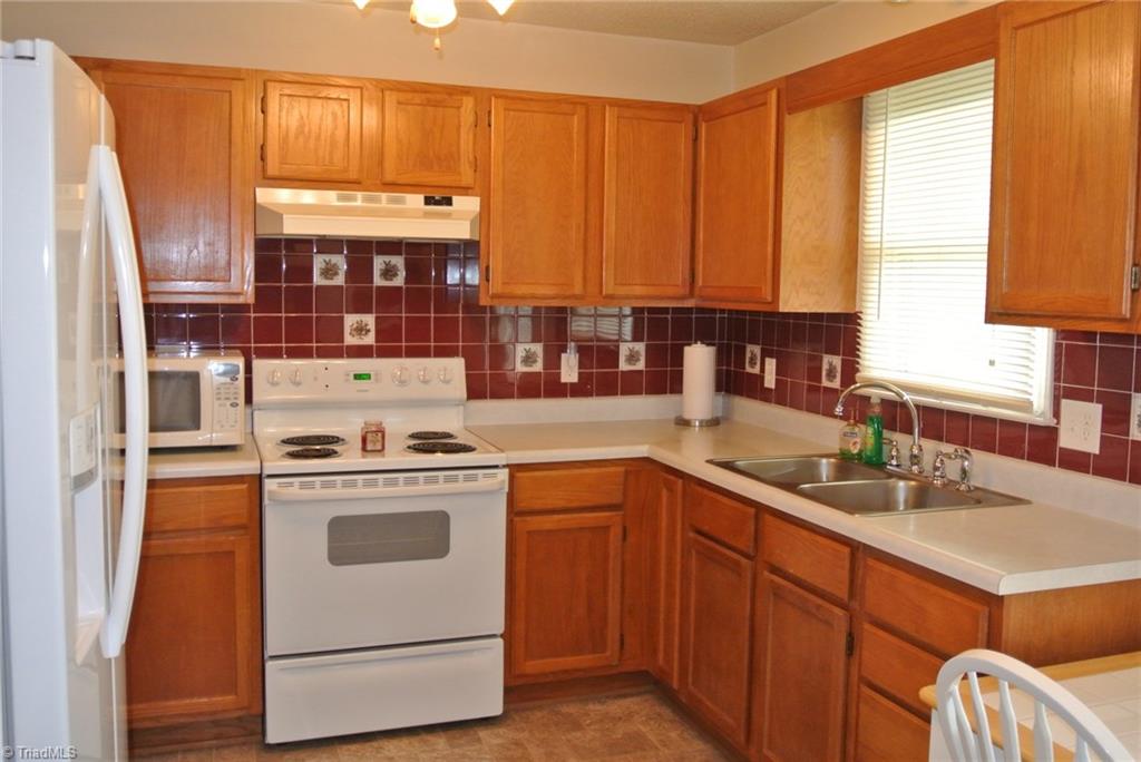 147 Aubrey Merrell Road Mocksville, NC 27028 - Photo 2 of 11