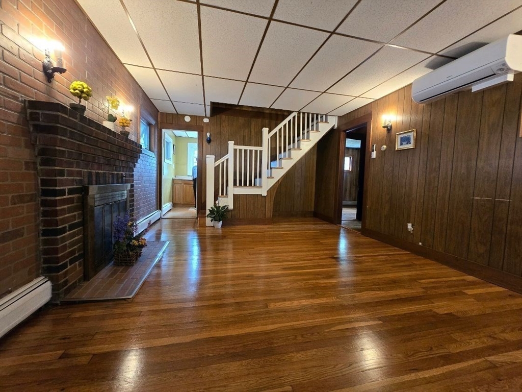 43 Shore Avenue Wareham, MA 02571 - Photo 6 of 32 a view of an entryway