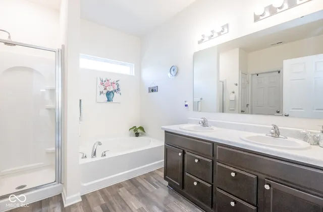 $310,000 | 6607 Laurelwood Drive, Pendleton, IN 46064