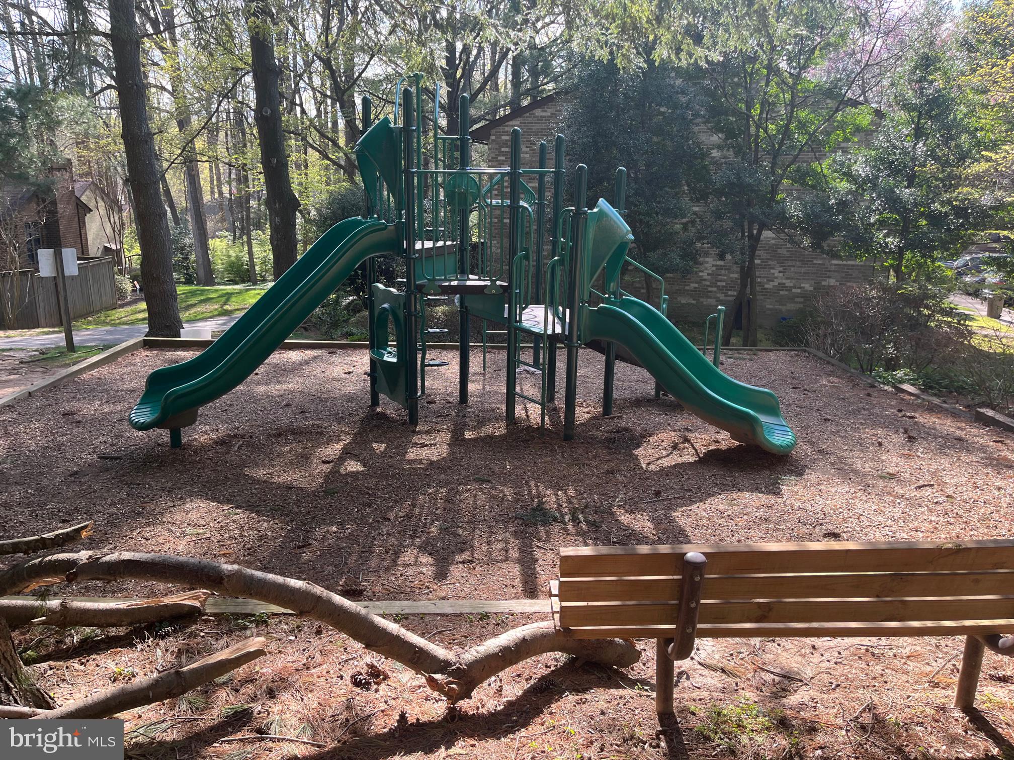 11319 Headlands Court Reston, VA 20191 - Photo 16 of 20 Playground
