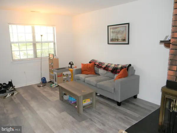 $2,800 | 11319 Headlands Court, Reston, VA 20191