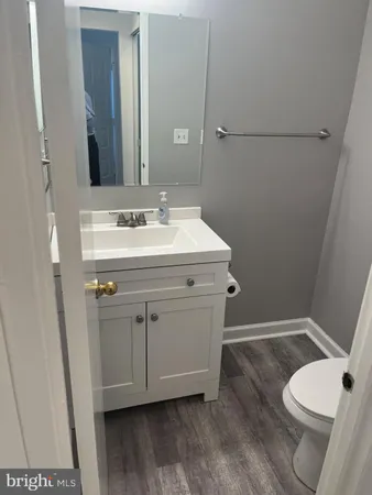 $2,800 | 11319 Headlands Court, Reston, VA 20191