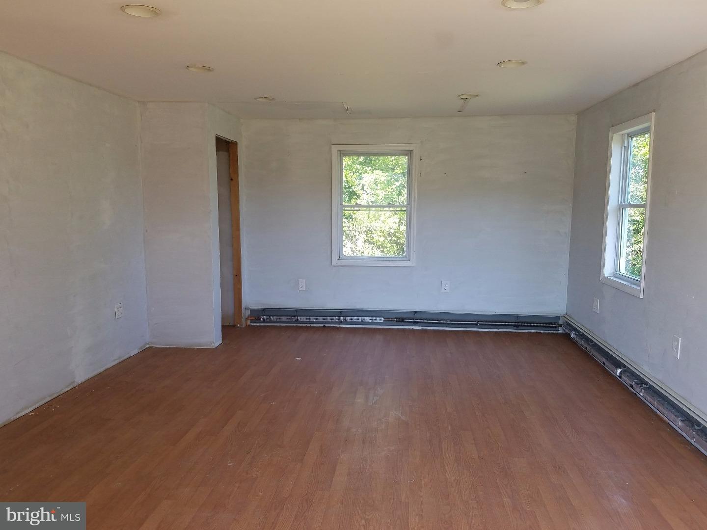2055 Bustleton Road Burlington, NJ 08016 - Photo 19 of 25
