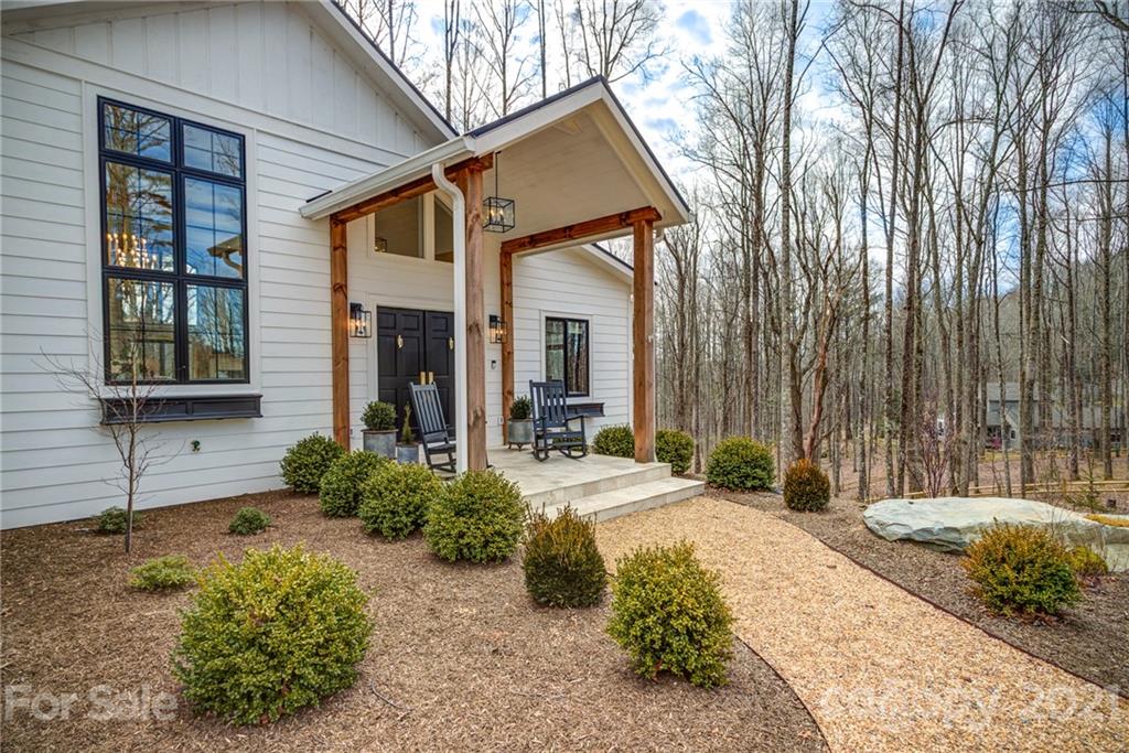509 Crystal Mountain Road, Unit 1 Boone, NC 28607 - Photo 3 of 37 Gallery Image 3
