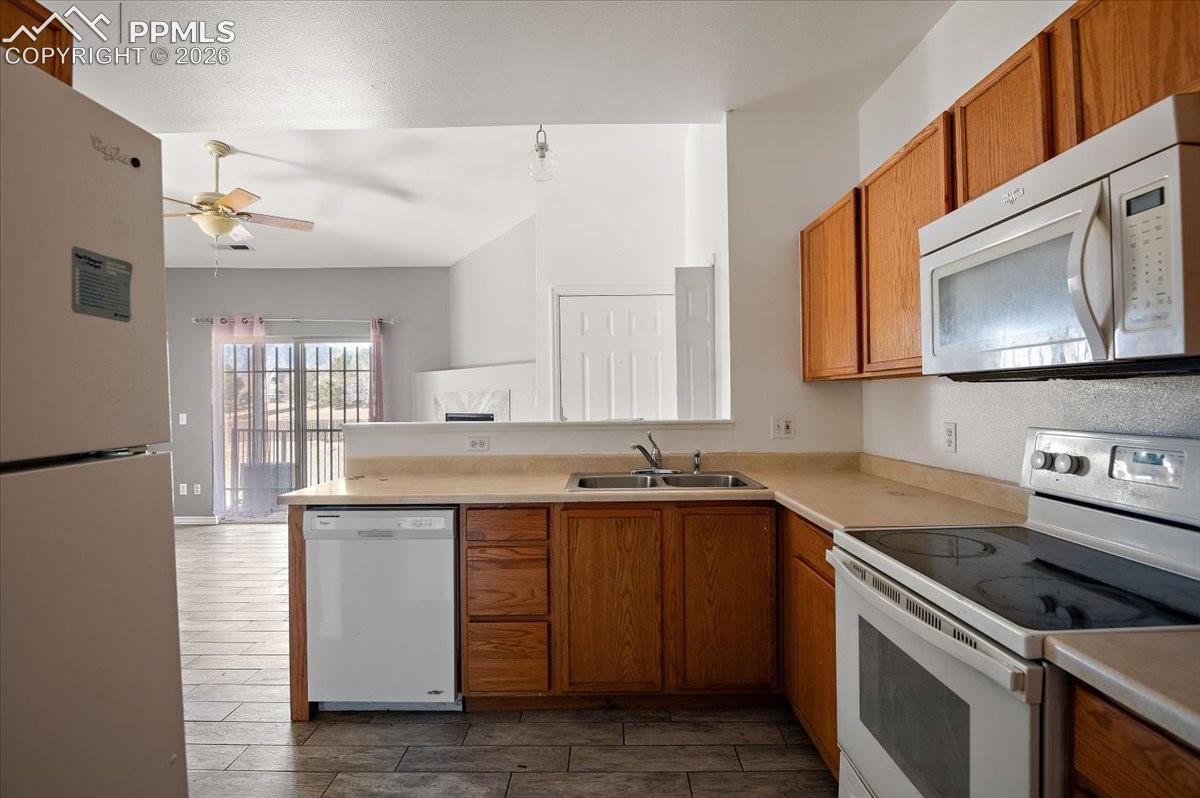 2002 Legacy Ridge View, Unit 207 Colorado Springs, CO 80910 - Photo 8 of 19 Gallery Image 8
