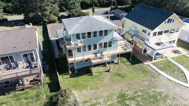 $827,000 | 27 Ocean Lane, Copalis Beach, WA 98535