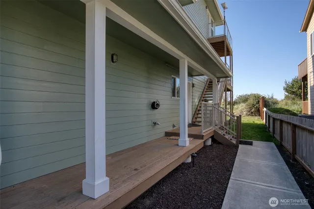 $827,000 | 27 Ocean Lane, Copalis Beach, WA 98535