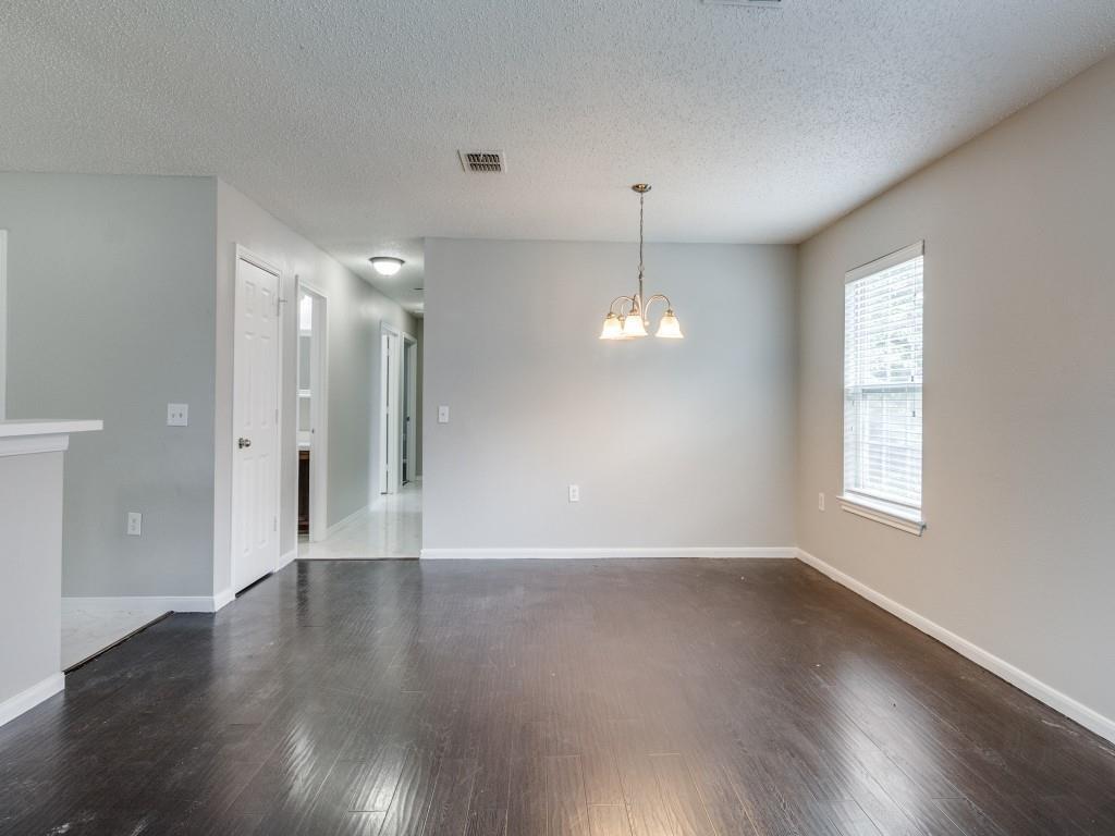 2621 Choice Street Dallas, TX 75215 - Photo 8 of 25