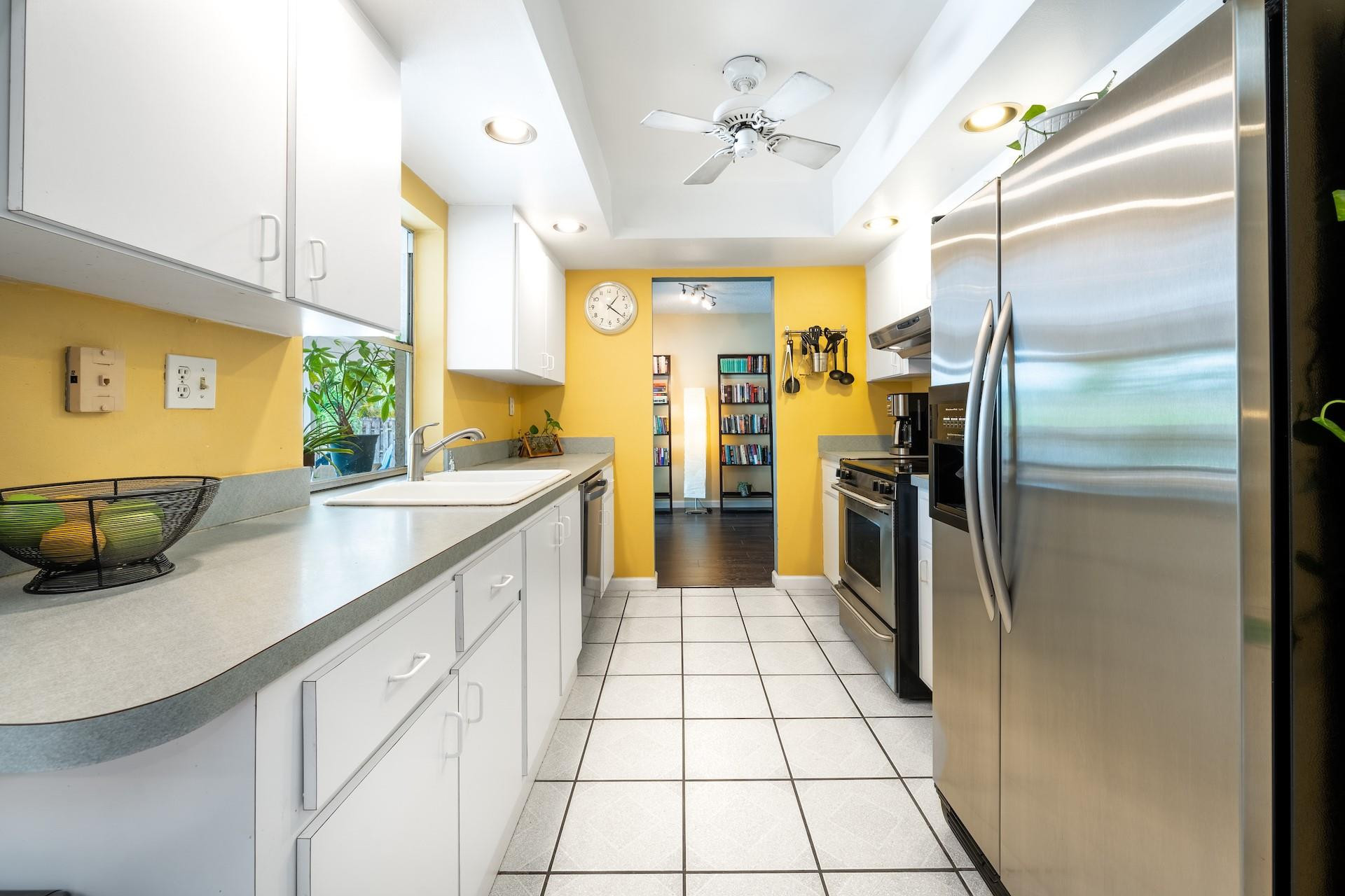 2548 Northwest 37th Street Boca Raton, FL 33434 - Photo 13 of 34 Photo 13
