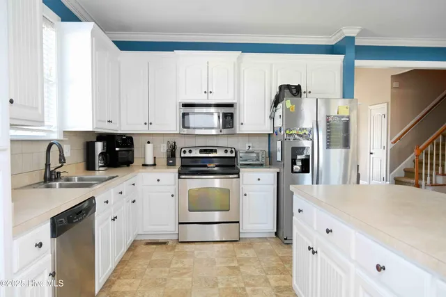 $295,000 | 3202 Walbrook Place North, Wilson, NC 27896