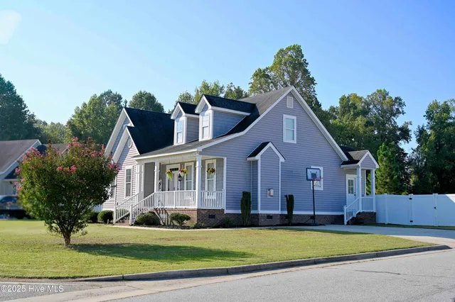 $295,000 | 3202 Walbrook Place North, Wilson, NC 27896