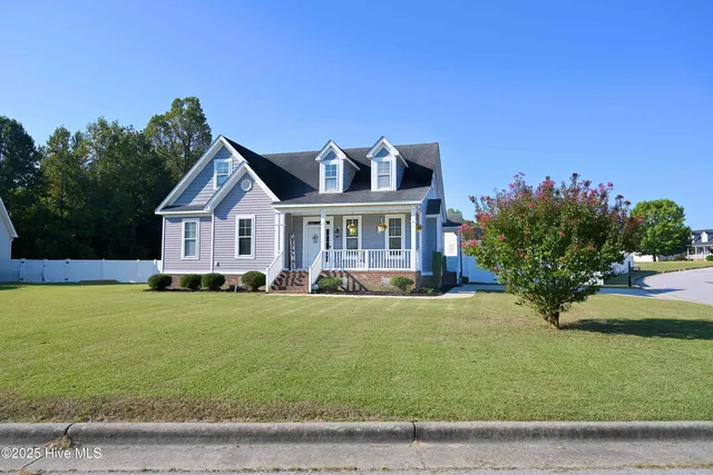 $295,000 | 3202 Walbrook Place North, Wilson, NC 27896