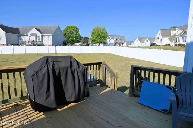 $295,000 | 3202 Walbrook Place North, Wilson, NC 27896