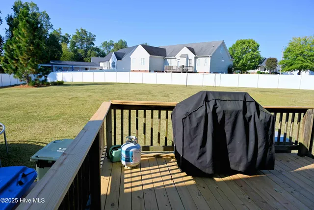 $295,000 | 3202 Walbrook Place North, Wilson, NC 27896