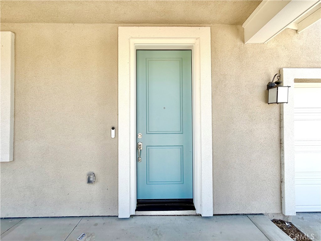 29949 Ballast Road Menifee, CA 92584 - Photo 4 of 41