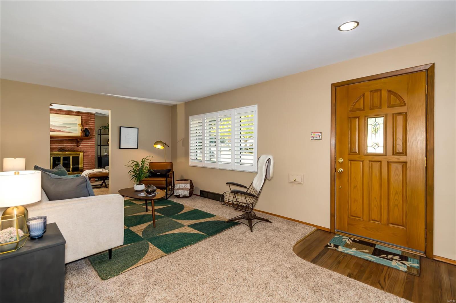9832 Ridgely Lane St. Louis, MO 63123 - Photo 6 of 39 Gallery Image 6