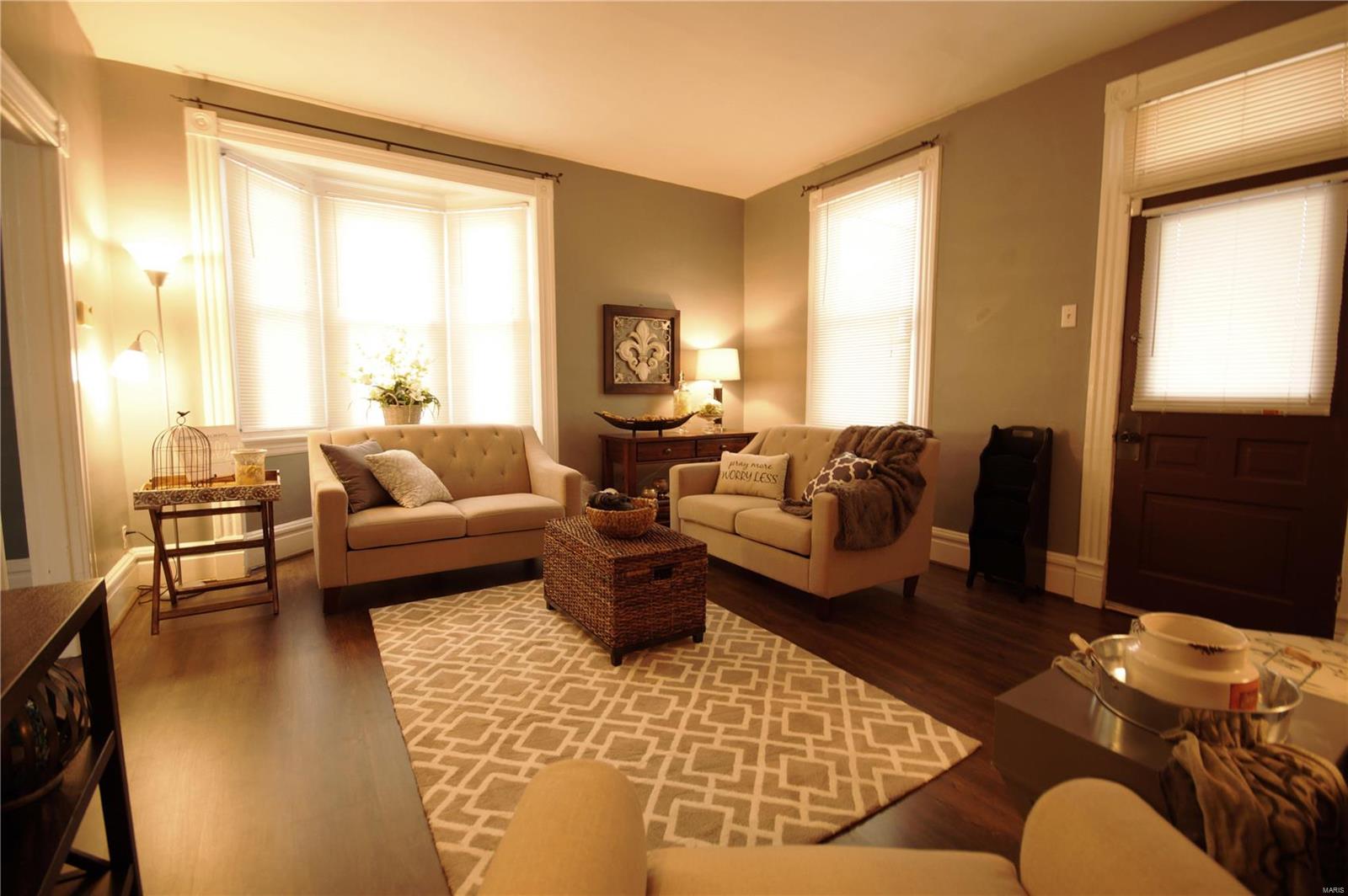 3683 Weber Road St. Louis, MO 63125 - Photo 3 of 28 Gallery Image 3