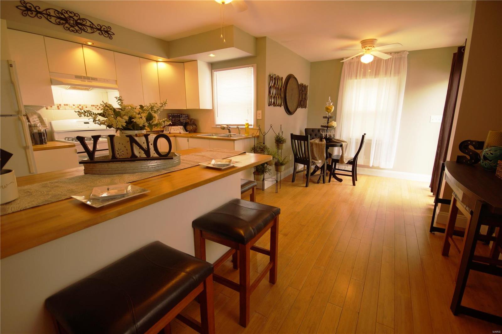 3683 Weber Road St. Louis, MO 63125 - Photo 9 of 28 Gallery Image 9