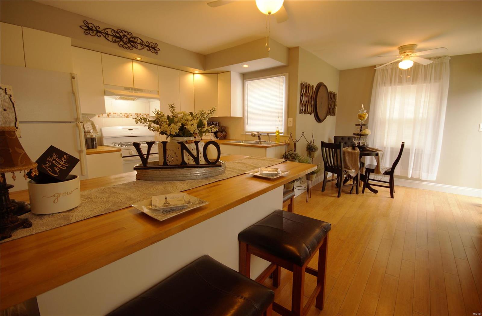 3683 Weber Road St. Louis, MO 63125 - Photo 10 of 28 Gallery Image 10