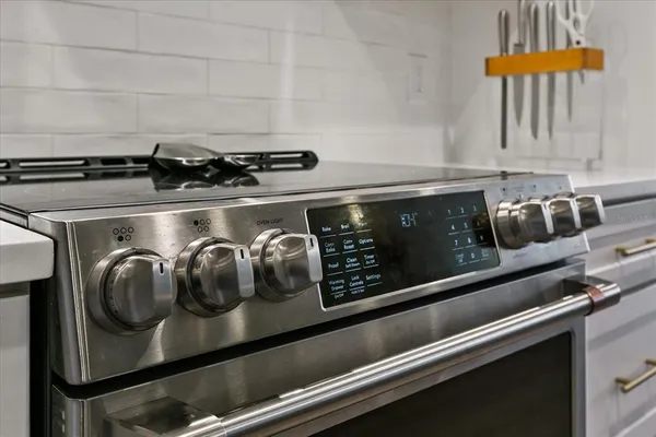 a close view of stove top oven