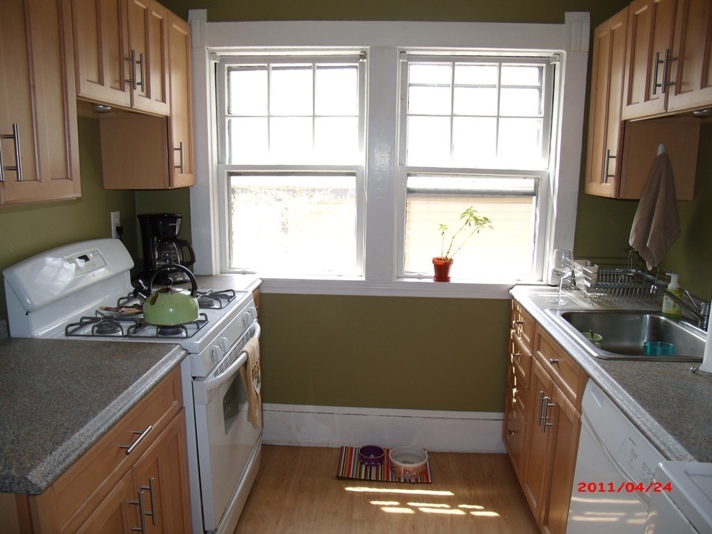 34-36 Beaconsfield Road Brookline, MA 02445 - Photo 7 of 10 Gallery Image 7
