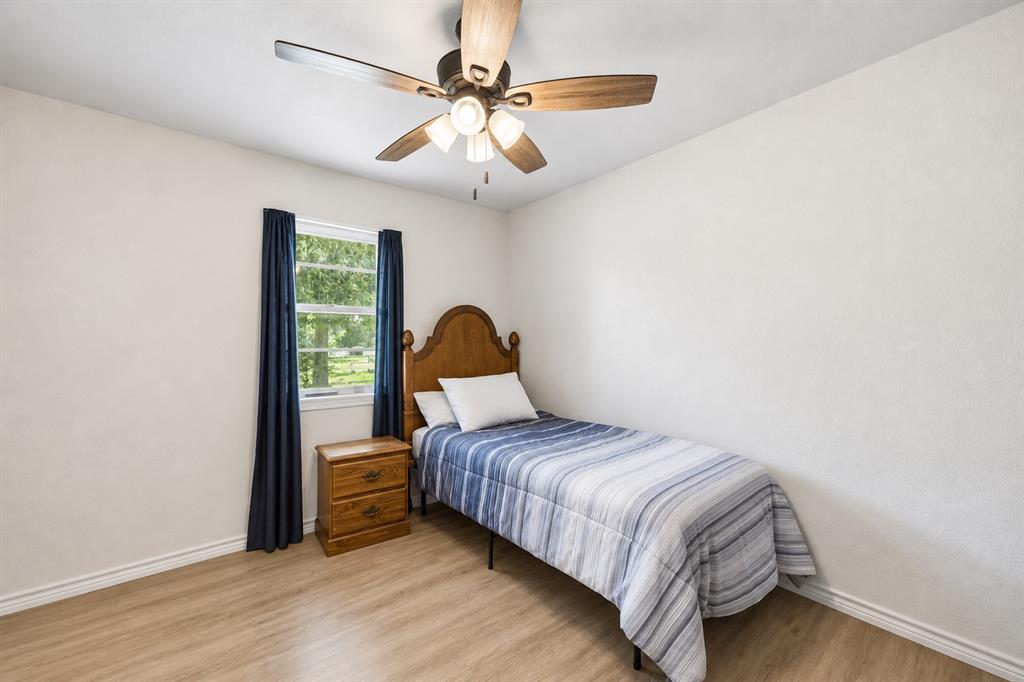7971 Peden Road Azle, TX 76020 - Photo 9 of 26 Gallery Image 9