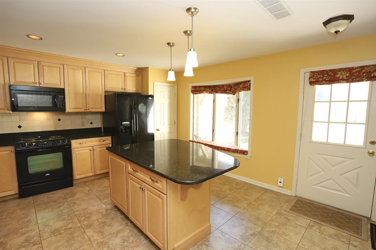 1347 Timberlake Road, Unit 25A Evansville, IN 47710 - Photo 7 of 30 Gallery Image 7