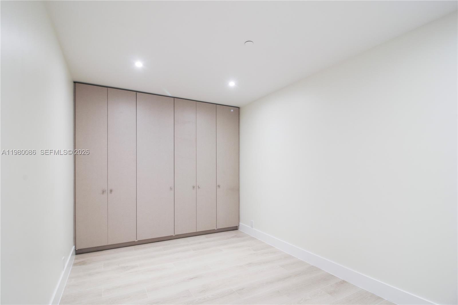 151 Crandon Boulevard, Unit 540 Key Biscayne, FL 33149 - Photo 12 of 41 a view of an empty room