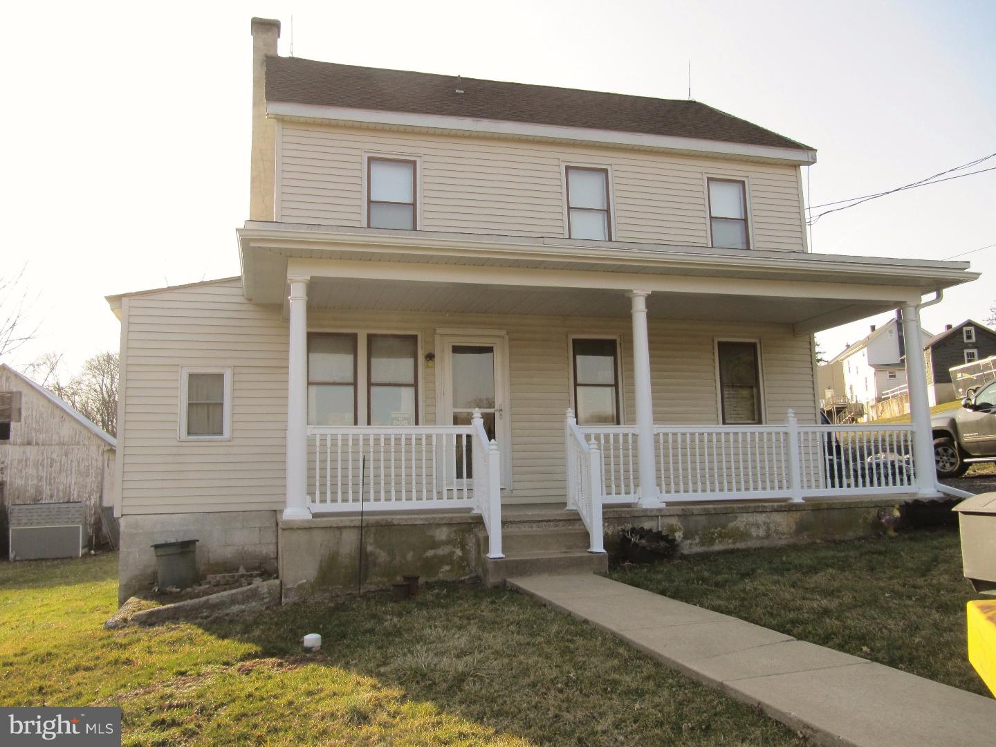 316 Vinemont Road Reinholds, PA 17569 - Photo 3 of 9 Exterior Front