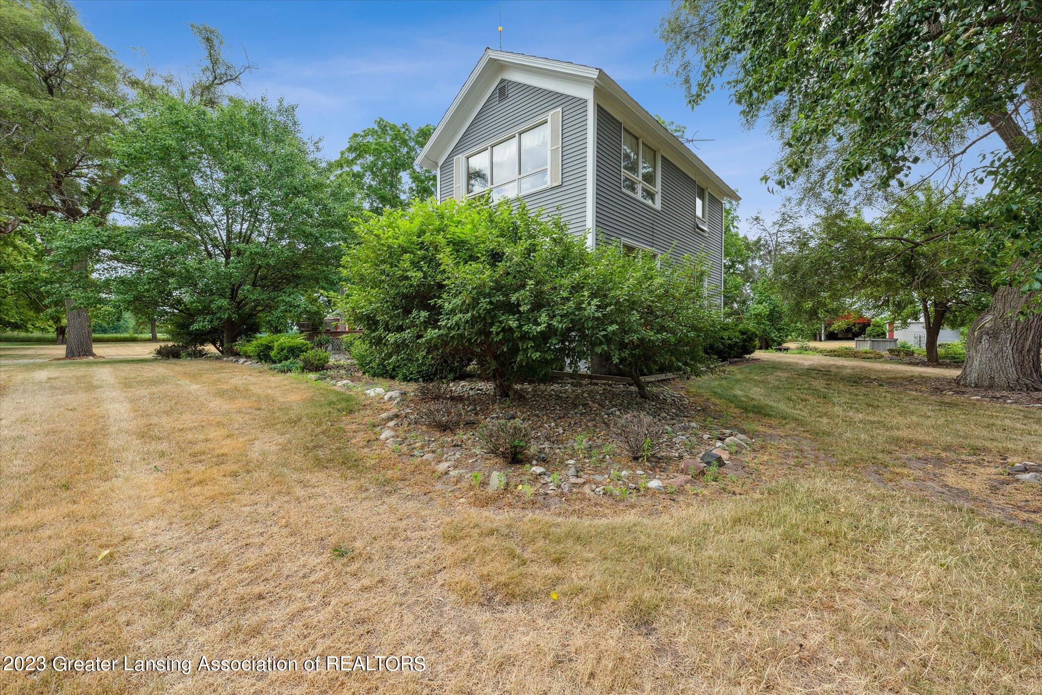 15595 Howe Road Eagle, MI 48822 - Photo 4 of 90 004-15595-Howe-Rd-Portland-MI-48875-Wind
