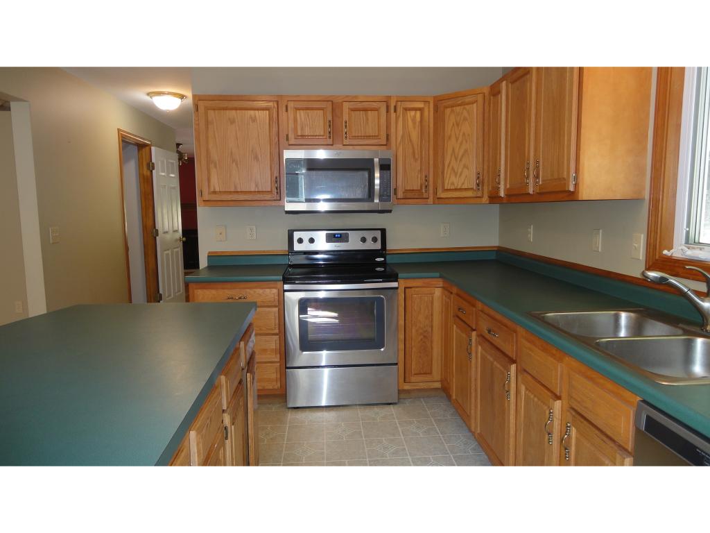 406 Mt Dearborn Road Weare, NH 03281 - Photo 4 of 18