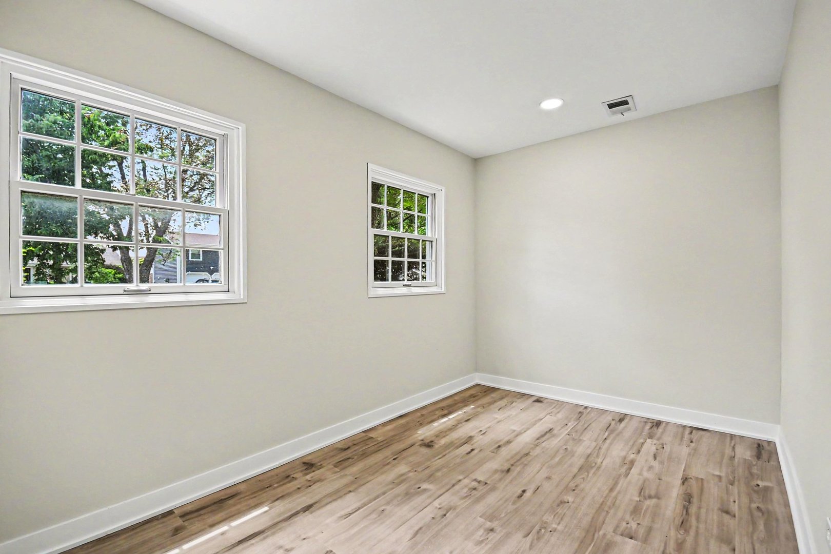 1312 West Oakmont Road Hoffman Estates, IL 60169 - Photo 22 of 29