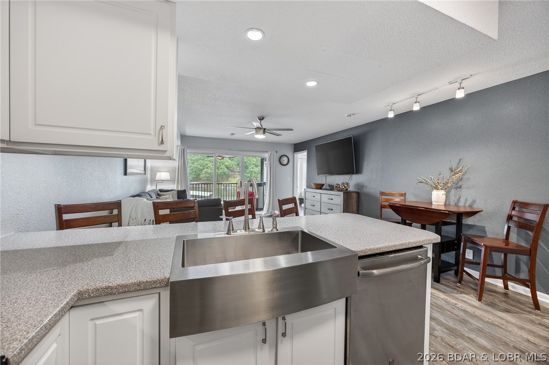 40 Lighthouse Road, Unit 6205 Lake Ozark, MO 65049 - Photo 10 of 61